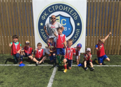 Команда "УНР-Каменка" (ДЮСШ) из Морозовска стала серебряным призером Кубка "Новоколор" в Каменск-Шахтинске