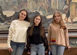 Школьницы из Морозовского района покорили престижную олимпиаду «Звезда»