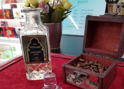 Ищешь наливные духи? Посмотри в Справочнике