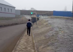 Опасную пешеходную дорожку через тоннель показали морозовчане 