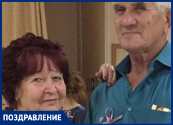Валентину Михайловну Мирошникову с 70-летием поздравила большая и дружная семья
