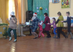  Традиции зимних забав вспомнили в Доме детского творчества Морозовска