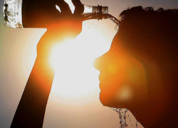 Облачная, но жаркая погода ожидается в Морозовске в четверг