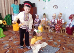 Письмо в редакцию: Дети с огромным старанием инсценировали русскую народную сказку «Репка»