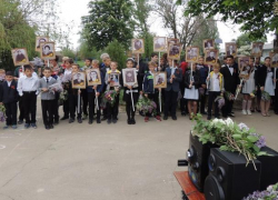 Глава Вольно-Донского поселения открыл митинг в честь 73-й годовщины Великой Победы  в хуторе Вишневка