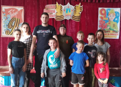 Тематический вечер «Спасибо за Победу» провели в преддверии 9 мая в Сибирьчанком сельском клубе