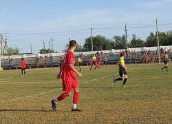 Матч "УНР-Каменка" против "Урожая" завершился со счетом 3:1 в пользу морозовчан