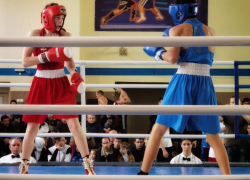 Воспитанники морозовской детско-юношеской спортивной школы приняли участие в международном боксерском турнире 