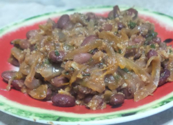 Вкусное блюдо кавказской кухни - лобио - приготовила корреспондент "Блокнота Морозовска"