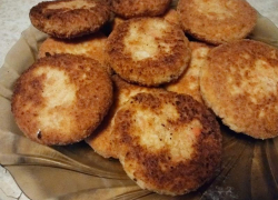 Крабовые котлеты без краба: интересный рецепт пикантной закуски предложила корреспондент "Блокнота Морозовска"