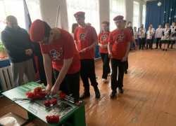 «Он играл на гитаре в окопах»: в Вознесенской школе открыли Парту Героя в память о бойце СВО