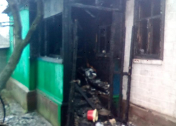 Пожар в летней кухне произошел в Морозовске 14 марта