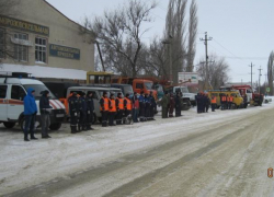 Учения по действиям во время паводка в Морозовске провели в День гражданской обороны