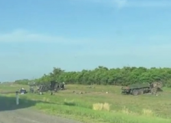 Два военных грузовика слетели с трассы под Морозовском