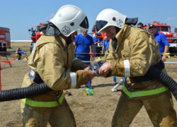 Спасатели Морозовского района стали победителями областных соревнований по пожарно-прикладному спорту