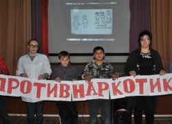 Письмо в редакцию: Сыщик Тимошка и витамины «Я» и «Мы» показали детям Вишневки, зачем нужно бороться со злом 