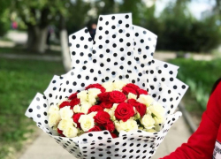 Закажи цветы маме, заходи в Справочник