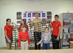 Нужны взрослые волонтеры-швеи для изготовления носилок в Морозовске