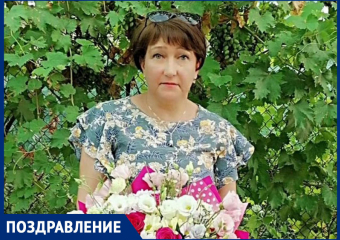 Галину Михайловну Никитенко с Днем рождения поздравили муж, дочь, зять и внуки Даша и Тимоша