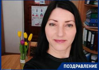 Она помогает мечтам сбываться: в Морозовске отметили юбилей Ольги Гороховой