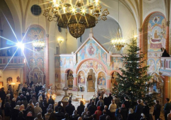 Новый год с молитвой: морозовчан приглашают на Божественную Литургию в храм Покрова Пресвятой Богородицы