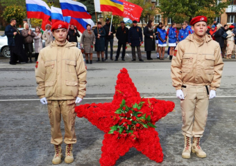 В Морозовском районе прошёл митинг-реквием в рамках эстафеты «Венок Славы»