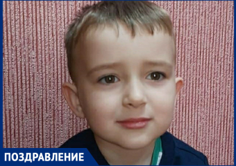 Захара Романченко  с Днём рождения поздравили бабушка и дедушка 