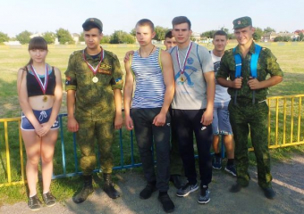 Кадеты оказались лучшими на соревнованиях атлетов Морозовска