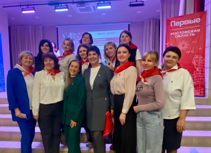 «Дети больше не слушатели»: наставников из Морозовского района учат работать по новым правилам