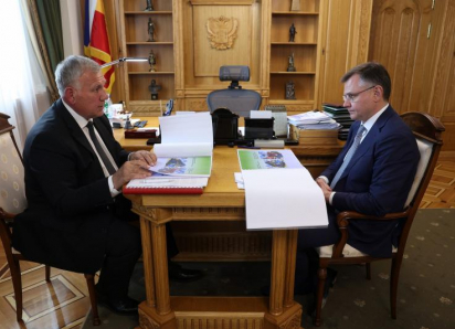 Морозовский район продолжит обновление соцобъектов: в 2026 году отремонтируют больницы, школы и водопроводы