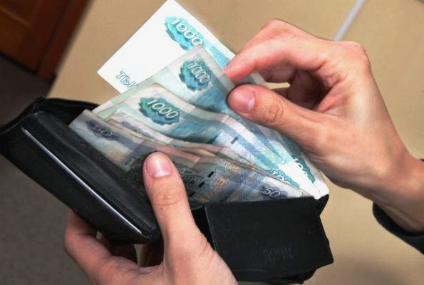 Работодателей Морозовска предупредили об увеличении минимального размера оплаты труда