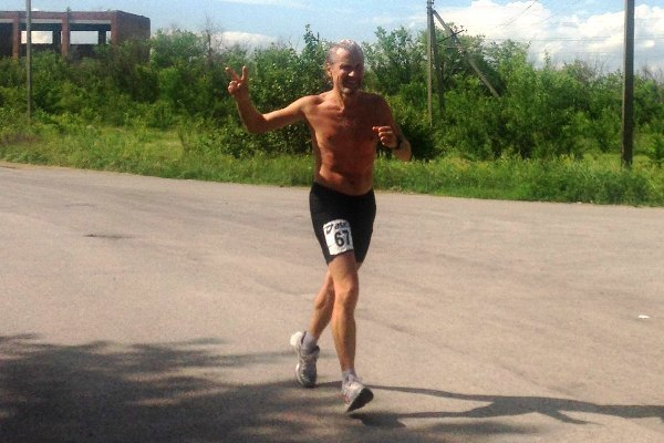 Участник стокилометрового пробега в Морозовске рассказал о своей победе с серебряным отливом