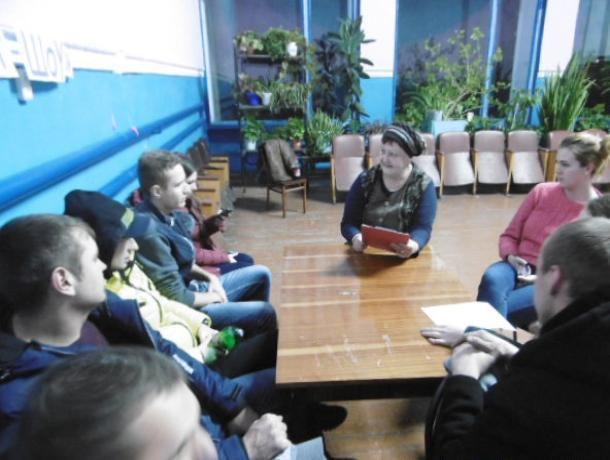 Интеллектуально-конкурсную игру «Эрудит-шоу» провели для детей в Доме культуры станицы Вольно-Донской