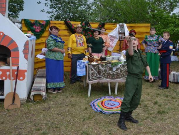 Кадеты из Морозовска стали дипломантами фестиваля «Казачья душа» в городе Донецке