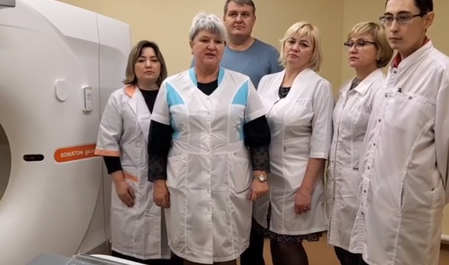 Главврач у компьютерного томографа рассказала о планах развития здравоохранения в Морозовском районе