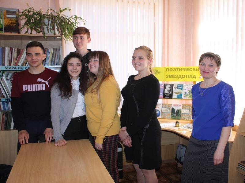 Литературный праздник в честь «Всемирного Дня поэзии» провели в Детском отделе имени Крупской в Морозовске