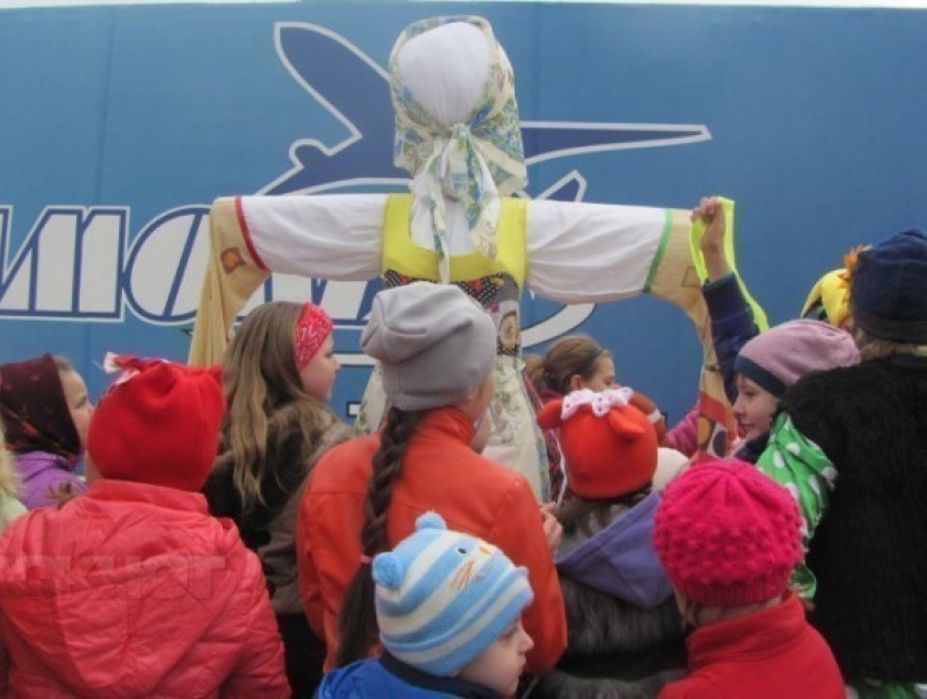 Бесплатные автобусы отвезут морозовчан на «Масленицу"