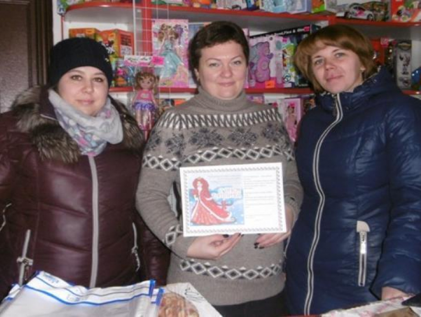 В станице Вольно-Донской Татьян чествовали праздничными открытками