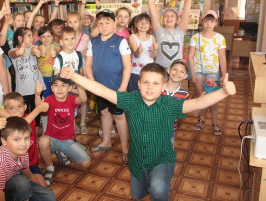 Неделя под девизом «Библиотека – территория успеха» прошла в Детском отделе имени Крупской в Морозовске