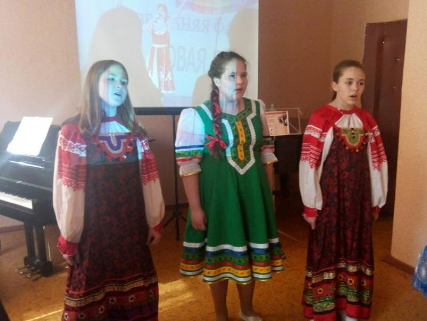 День славянской письменности и культуры отметили в Морозовской ДШИ