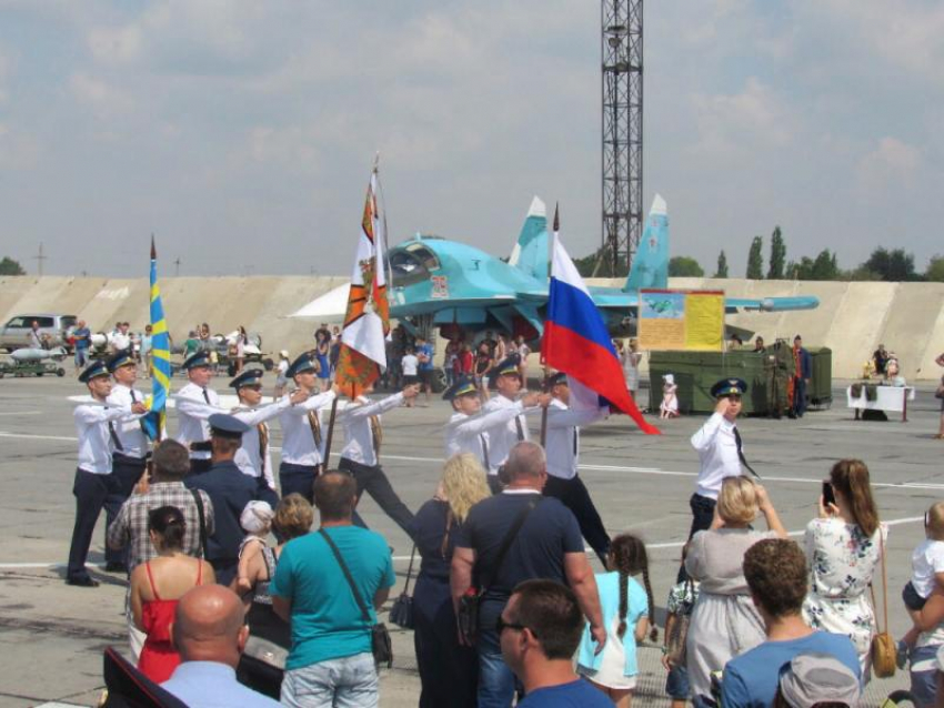 Парад в честь 75-летия Победы в Великой Отечественной войне в Морозовске пройдет на территории военного аэродрома 