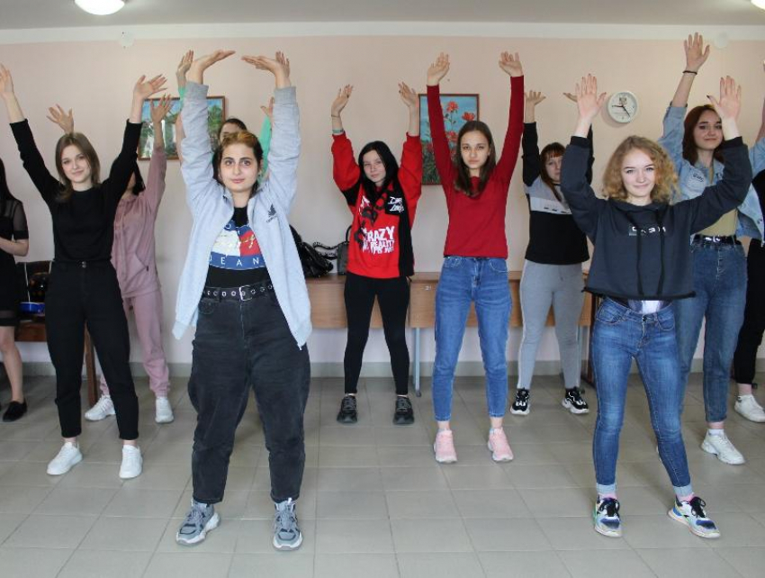 «Курс на здоровый образ жизни»: как подростков в Морозовске приобщают к физической культуре и спорту
