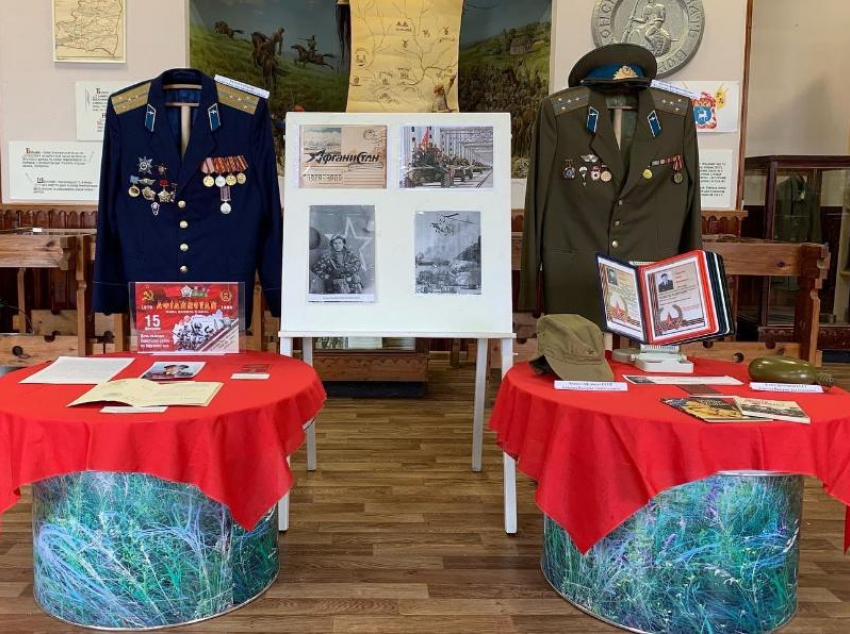 Выставка «Из пламени Афганской войны» открылась в краеведческом музее Морозовска ко Дню памяти воинов интернационалистов