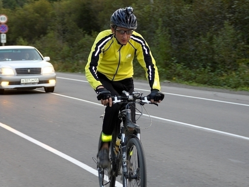 Аварии с участием велосипедистов на дорогах  Морозовска произошли из-за нарушений правил дорожного движения