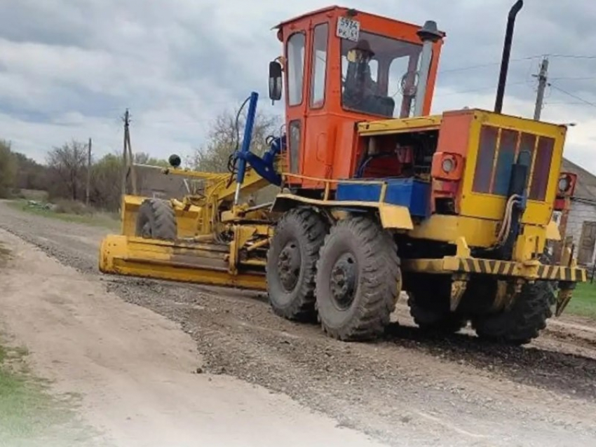 В хуторе Вознесенский готовят масштабное грейдирование улиц