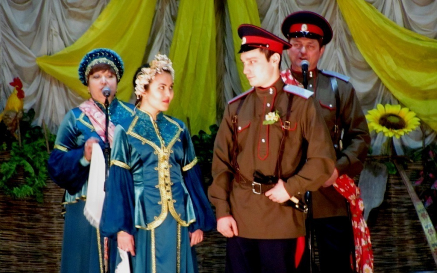 В Морозовске прошел концерт донских казачьих песен