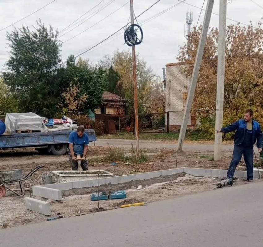 В Морозовске обустраивают около 30 контейнерных площадок