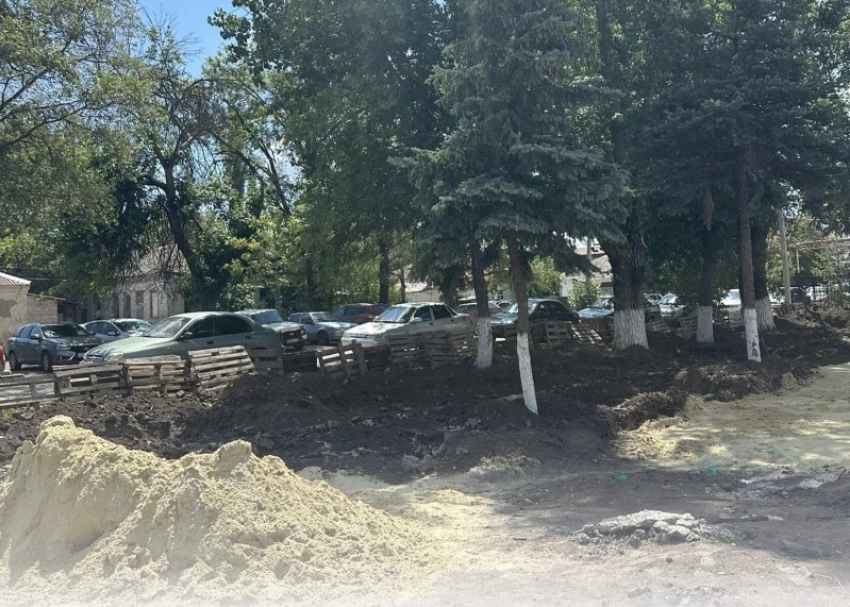 Возле «Клевера» начали создавать новую зону отдыха