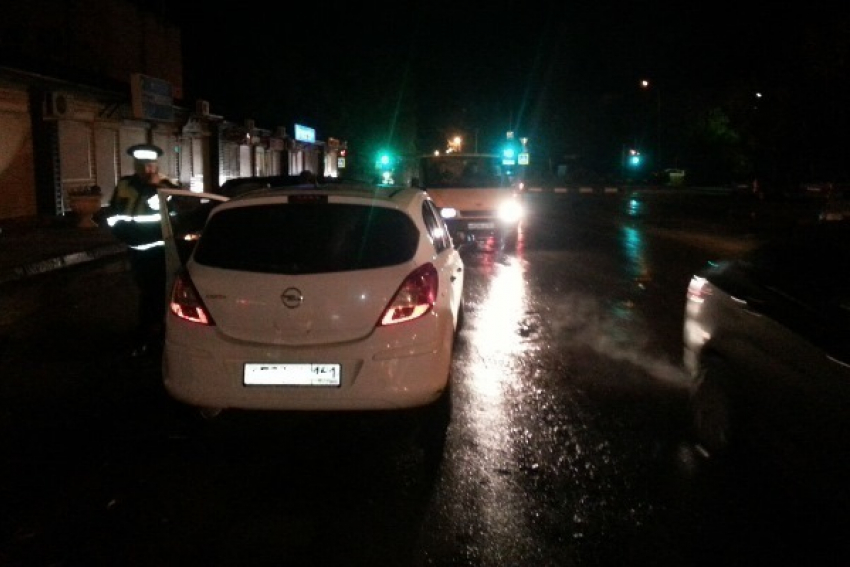 Девушка пострадала в вечернем ДТП на улице Подтелкова в Морозовске