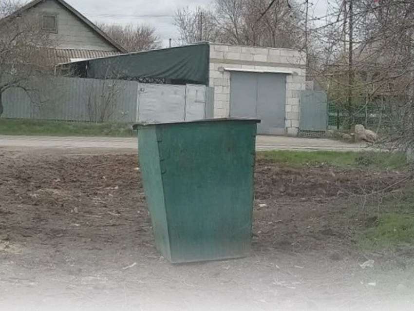 Жалоба сработала: мусор на Харченко, 43 убрали после обращения жителя